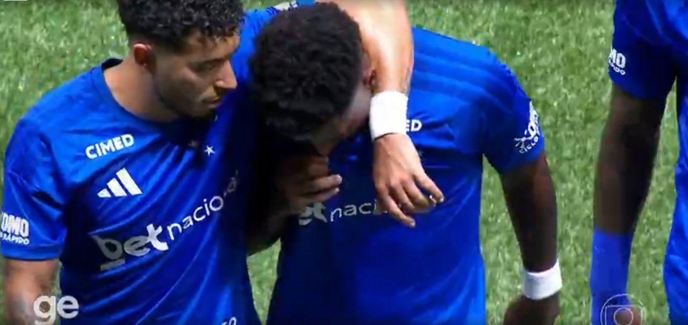 [Arroyo chora após derrota do Cruzeiro]. Reprodução: Ge
