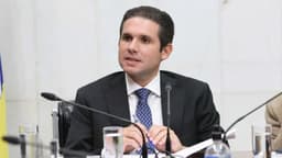 Críticas de Marco Aurélio a Hugo Motta sobre golpe de janeiro