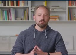 Drew Houston e Jim McKelvey se juntam ao Giving Pledge para apoiar causas filantrópicas. Reprodução: Globo