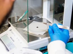 Explicação sobre o exame toxicológico obrigatório para CNH: preço, substâncias e coleta.. Reprodução: Oglobo