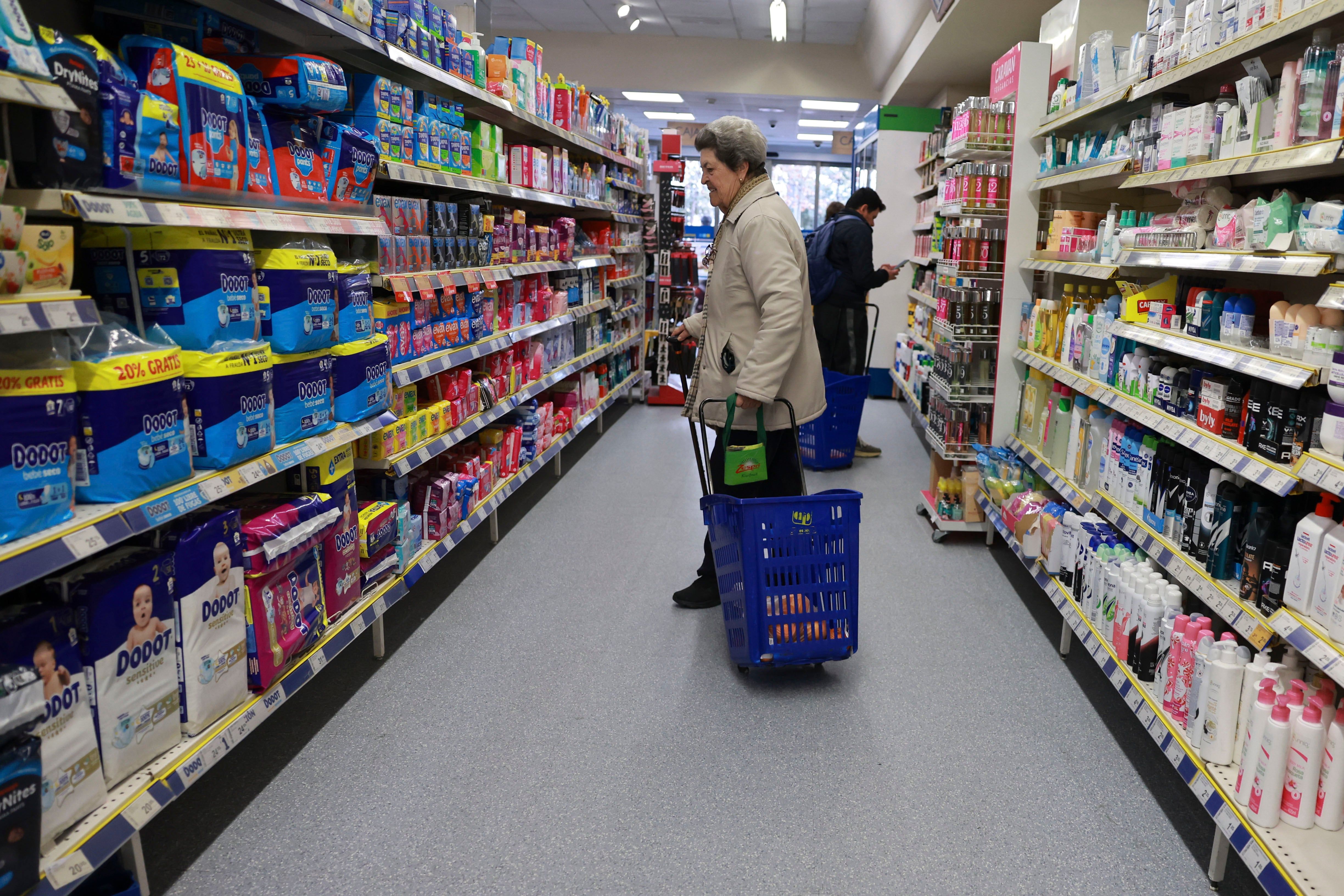 CECU denuncia aumento das margens dos supermercados em alimentos.. Reprodução: Elpais