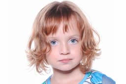 Alice, de 4 anos, morreu após uma penteadeira cair sobre ela em escola de Teresina. Reprodução: Globo