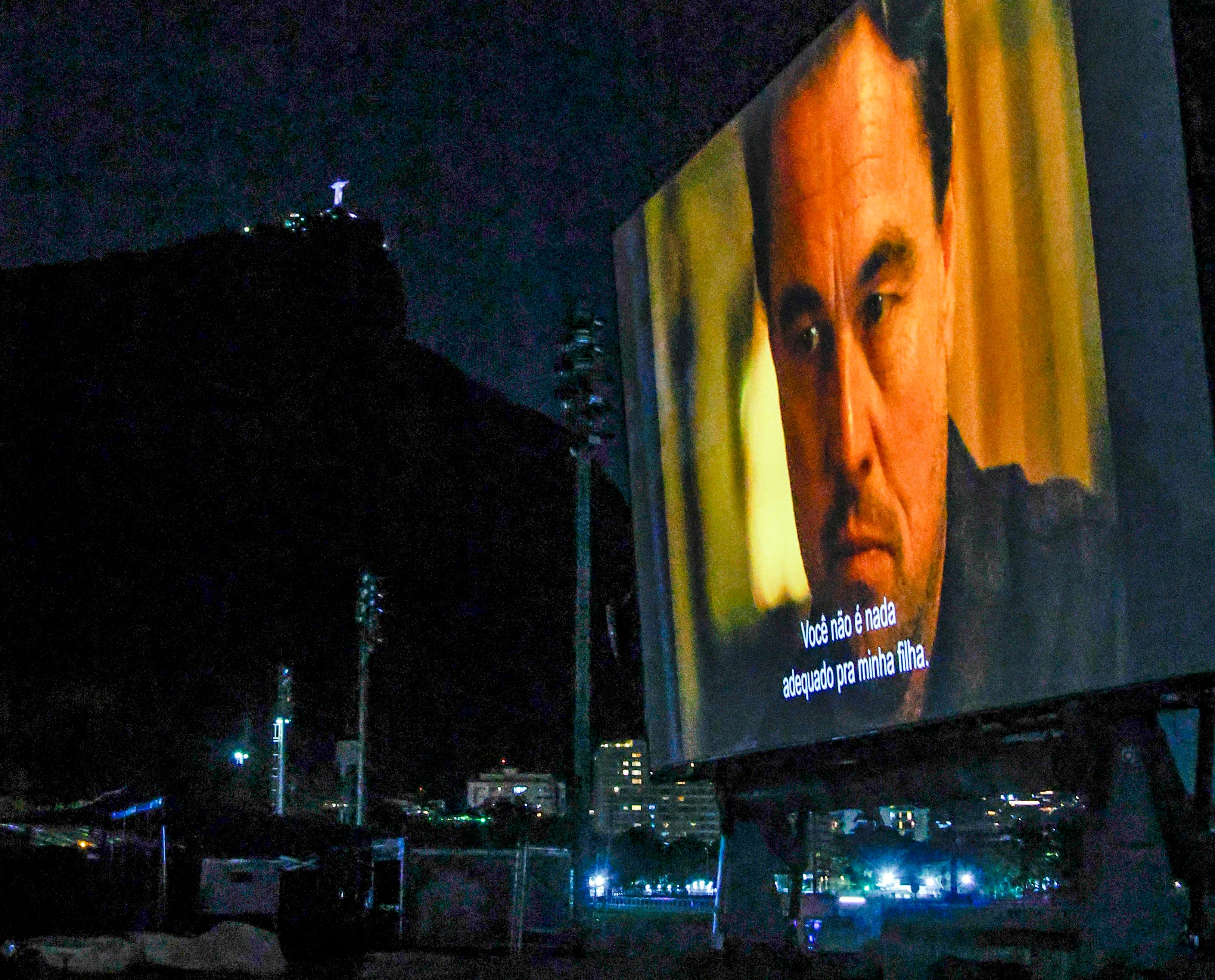 [Open Air retorna ao Jockey com a maior tela ao ar livre e filmes vencedores do Oscar]. Reprodução: Oglobo