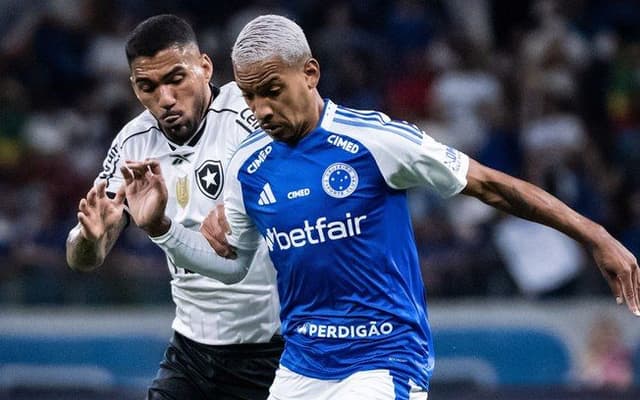 Cruzeiro abre dois, Botafogo reage e duelo termina empatado.. Reprodução: Esporte