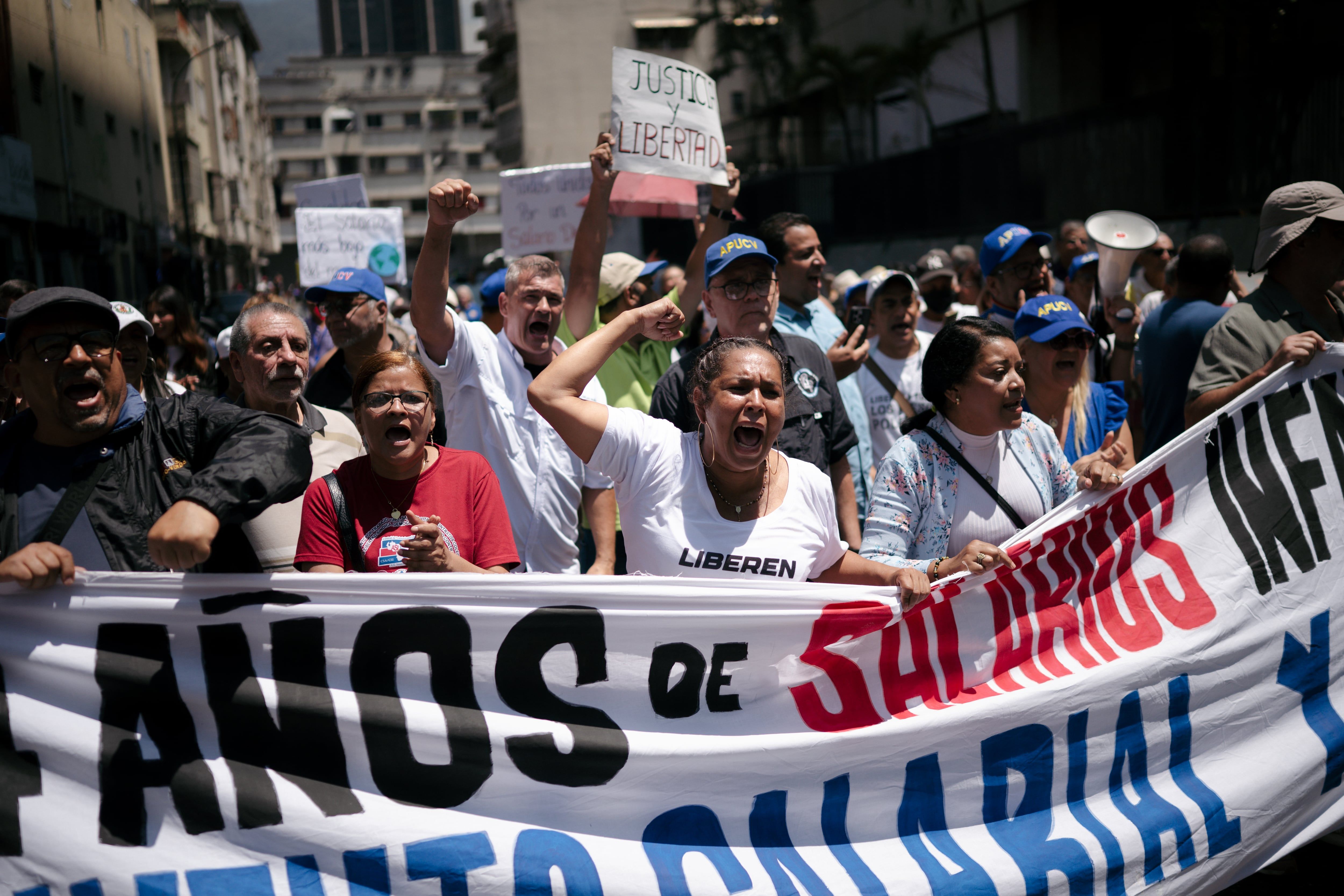 Venezuela lida com paralisia econômica e inflação.. Reprodução: Elpais