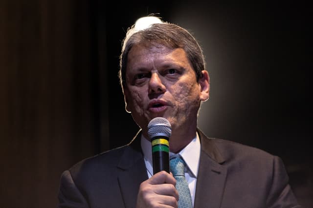 Disputa pelo legado de Bolsonaro ganha corpo com bolsonarismo sem líder. Legenda da imagem. Reprodução: Retorno do item 11