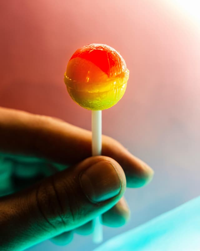 Pirulito como autoteste detecta gripe pela saliva. Reprodução: Retorno do item 11