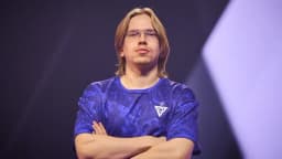 Topson retoma as streams de Dota 2 após sete meses fora da cena profissional. Reprodução: GosuGamers