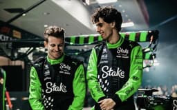 Bortoleto e Hulk disputam empate até a última volta da temporada. Reprodução: Esporte