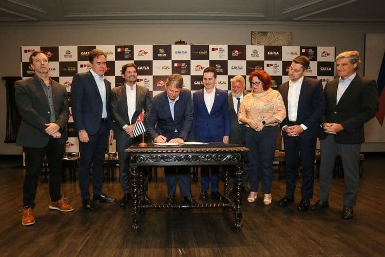 Jader Filho e governador paulista anunciam acordo para o programa Casa Paulista. Reprodução: CNN Brasil