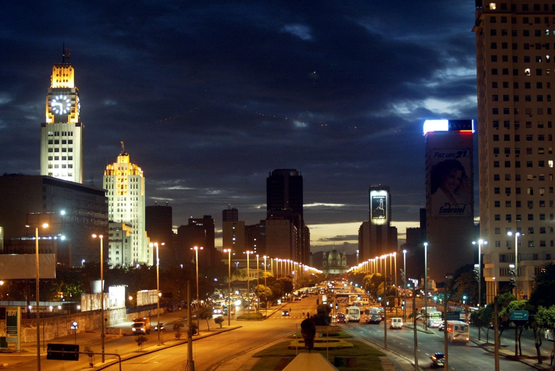 Amanhece no centro do Rio enquanto governo avalia transferir a Susep para Brasília. Legenda da imagem. Reprodução: Retorno do item 11