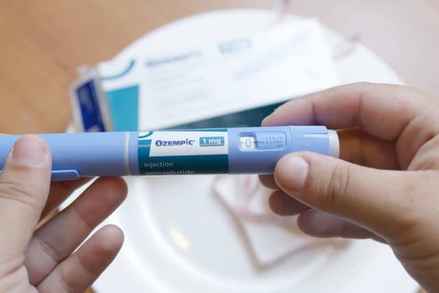 Estudo revela que semaglutida pode reduzir risco de demência em indivíduos. Reprodução: Gizmodo