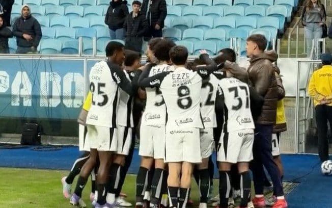 Corinthians empata com Grêmio após golaço de Bidon no Brasileirão. Reprodução: IG Esporte