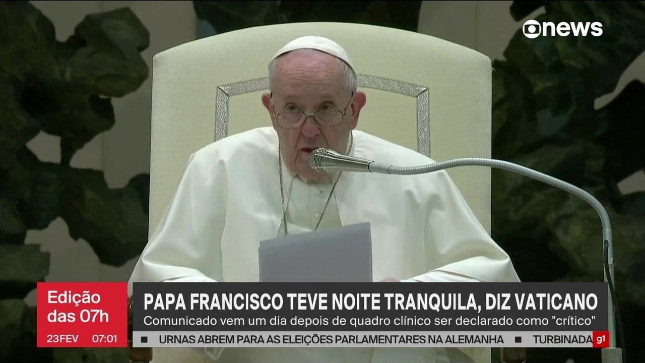Papa Francisco apresenta leve insuficiência renal, confirma Vaticano