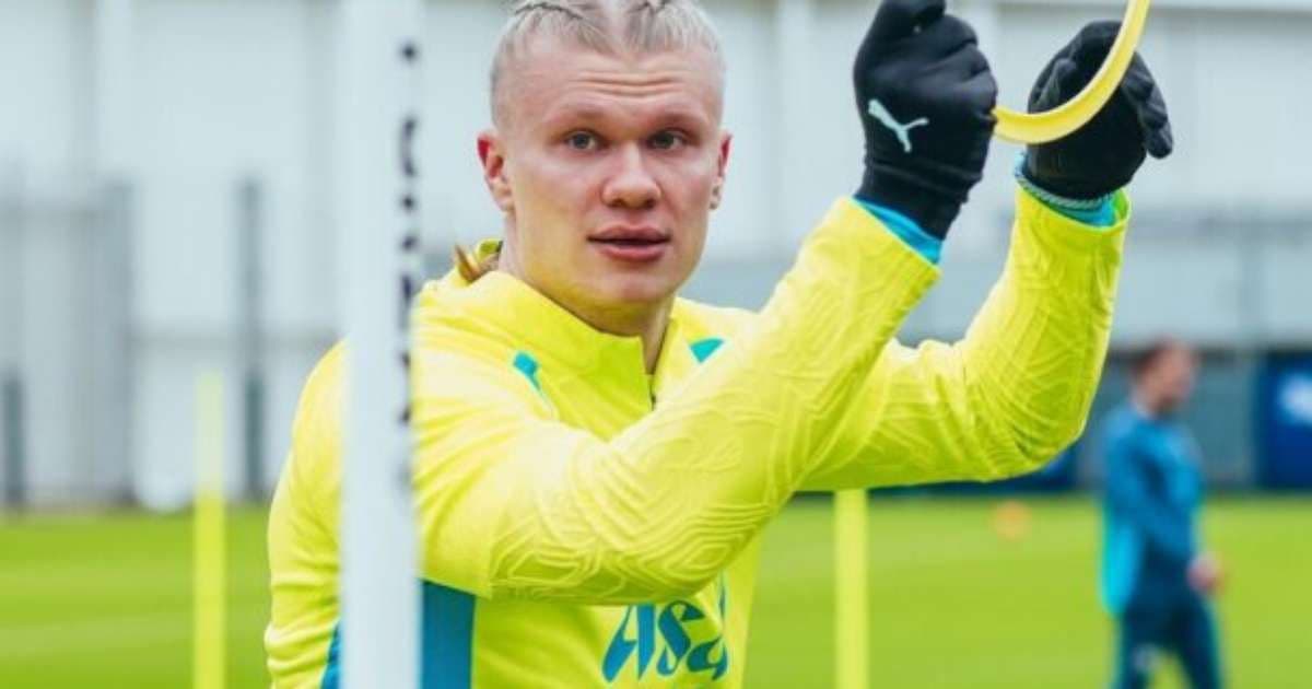 Erling Haaland compra segundo carro de luxo em uma semana