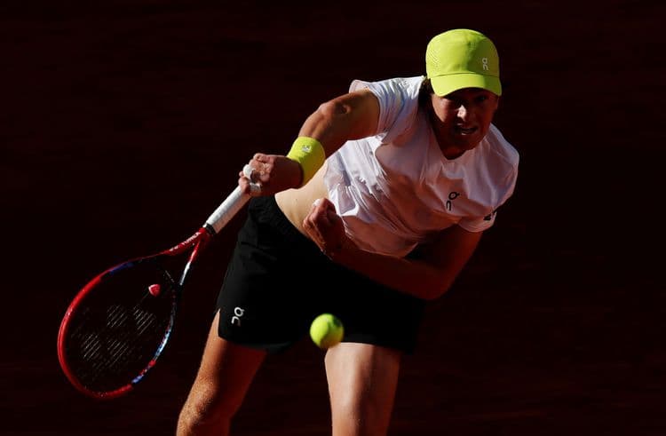 Jovem tenista brasileiro inicia sua jornada no Masters 1000 da Espanha contra Elmer Moller. Reprodução: Globo