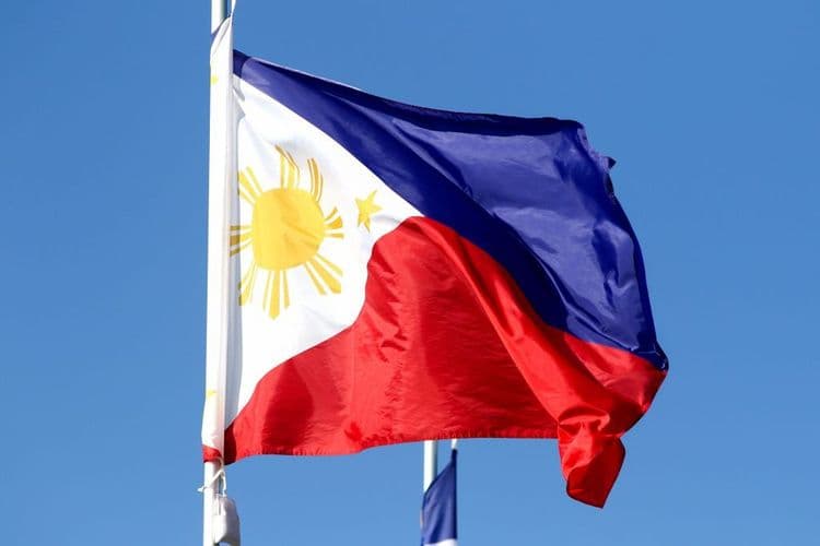 Avião de vigilância dos EUA cai nas Filipinas