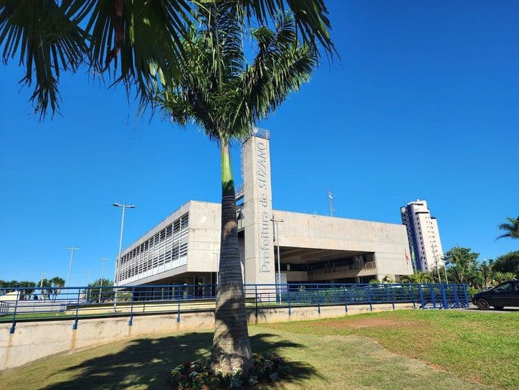 Estudantes do ensino superior podem se inscrever para estágio na Prefeitura de Suzano a partir de hoje.; Reprodução: Globo