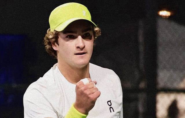 João Fonseca avança para as quartas em Phoenix