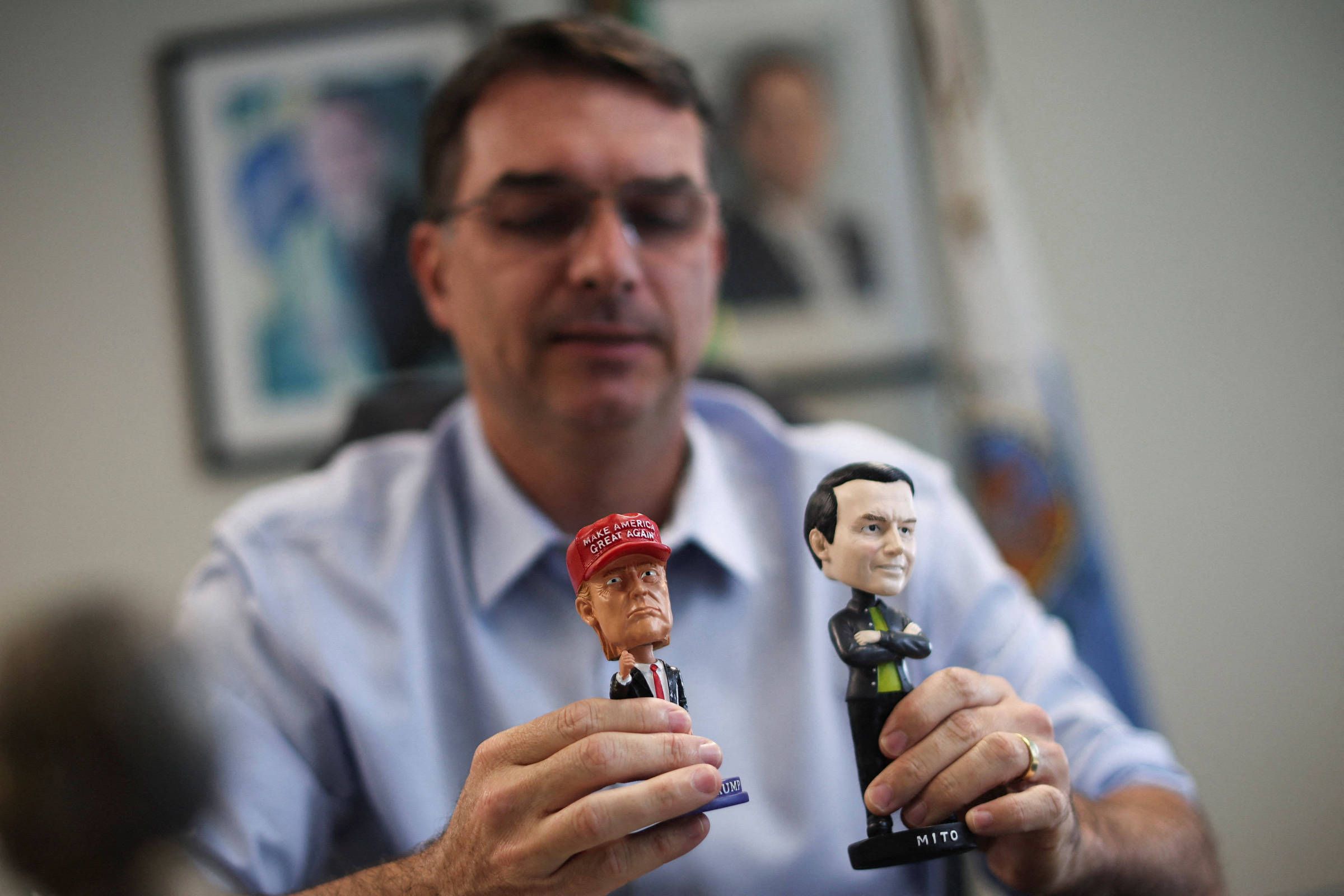 Bolsonaristas tentam influenciar aliados de Trump contra Lula e se preparam para desgastar petista. Fonte: Folha de S.Paulo