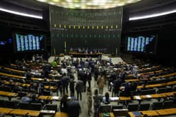 Câmara dos Deputados vota urgência para sustar aumento do IOF. Reprodução: Globo