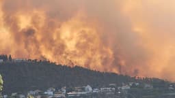 Incêndios devastam casas e rodovia em Jerusalém, deixando 23 feridos. Reprodução: CNN Brasil
