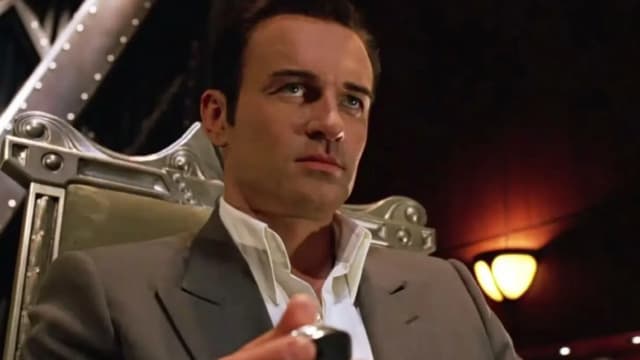 Morre Julian McMahon, famoso por papéis marcantes em TV e cinema. Reprodução: Legião dos Heróis