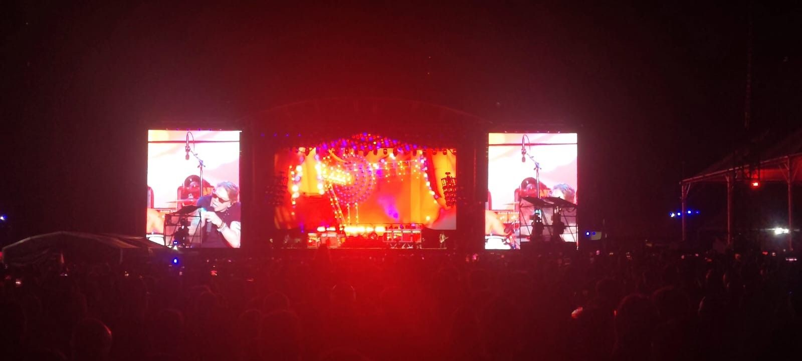 Guns N’ Roses sobe ao palco para show histórico no interior de SP. Reprodução: G1