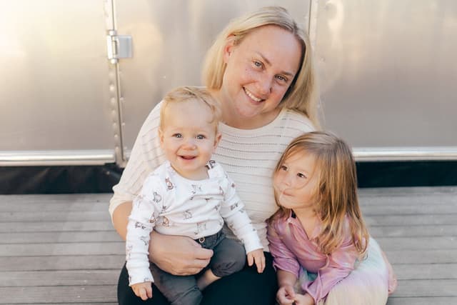 Monica Virga Alborno fala sobre a vida e a criação dos filhos na Noruega.; Reprodução: Business Insider