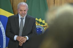 Lula busca novas formas de pagamento no Brics