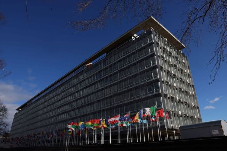 OMS sugere corte orçamentário após saída dos EUA