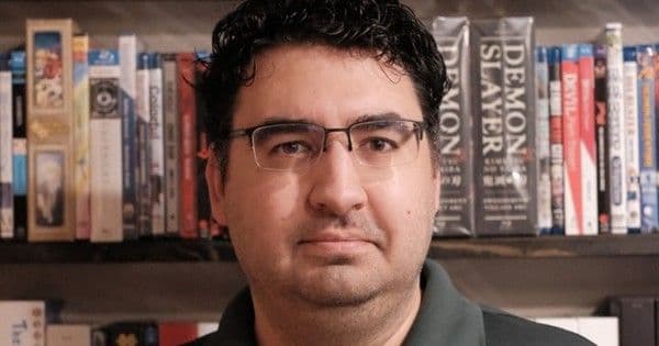 Thomas Breckenridge, ex-RoRight Stuf e Crunchyroll, agora se destaca em nova função. Reprodução: Anime News Network