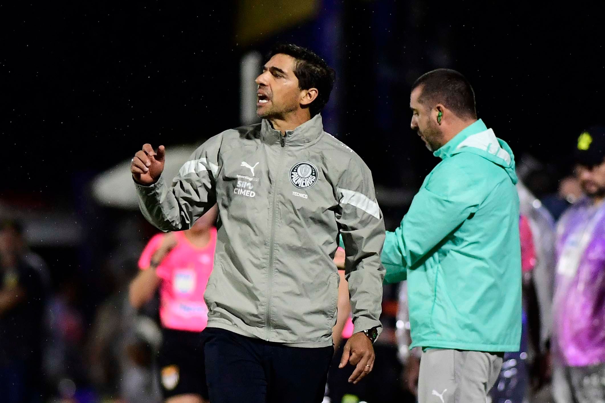 Abel Ferreira, técnico do Palmeiras, é o treinador com mais títulos do clube.. Reprodução: Ge