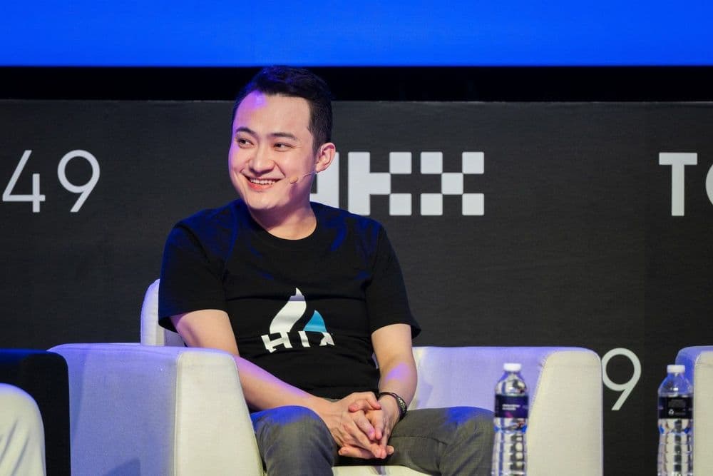 Justin Sun se envolve com os ativos digitais da família Trump. Reprodução: Gizmodo