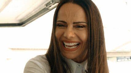 Viviane Araújo explica como conciliar Carnaval e Três Graças, mantendo Rainha de Bateria do Salgueiro. Reprodução: Globo