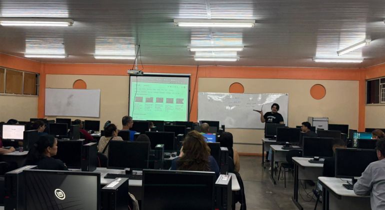 Prefeitura de BH abre 6 mil vagas para cursos gratuitos de tecnologia; saiba como se candidatar