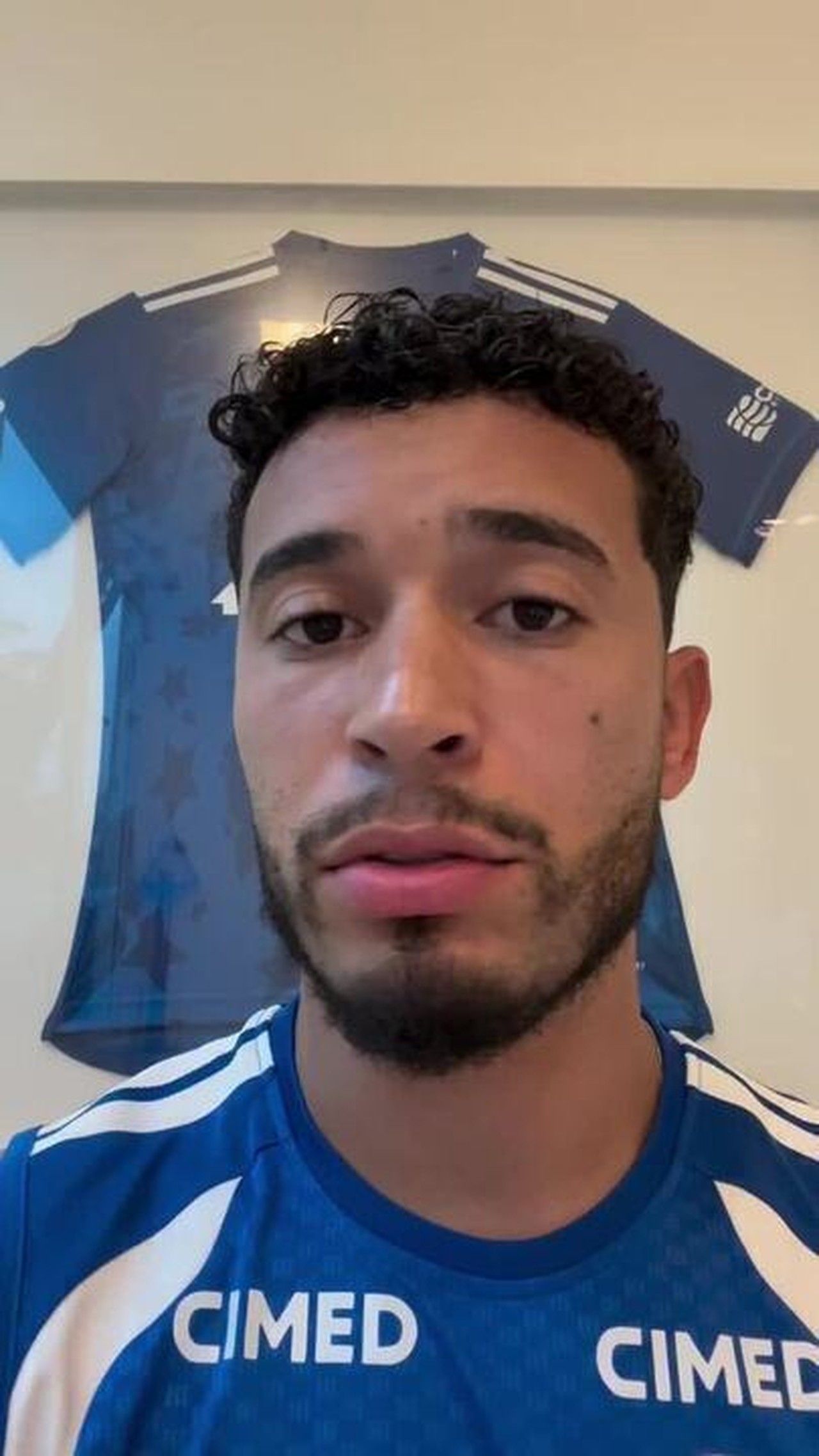 William pede desculpas por risos e recebe apoio do Cruzeiro. Reprodução: Ge