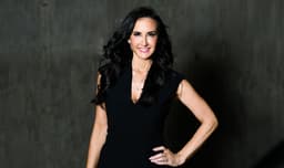 Kim Perell, empreendedora multimilionária, discute a importância de normalizar falhas no caminho para o sucesso.; Reprodução: Business Insider