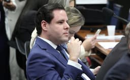 Deputado se prepara para conversar pessoalmente com Hugo Motta após o feriado. Reprodução: CNN Brasil