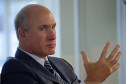 CEO da AT&T, John Stankey, discute mudanças na cultura da empresa em memo aos gerentes. Reprodução: Business Insider