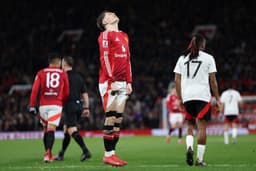 Cancela de cerimônia anual reflete crise no Manchester United. Reprodução: Globo