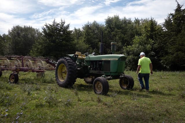 Aumento de tarifas gera incerteza para compradores de tratores da John Deere. Legenda da imagem. Reprodução: Gizmodo