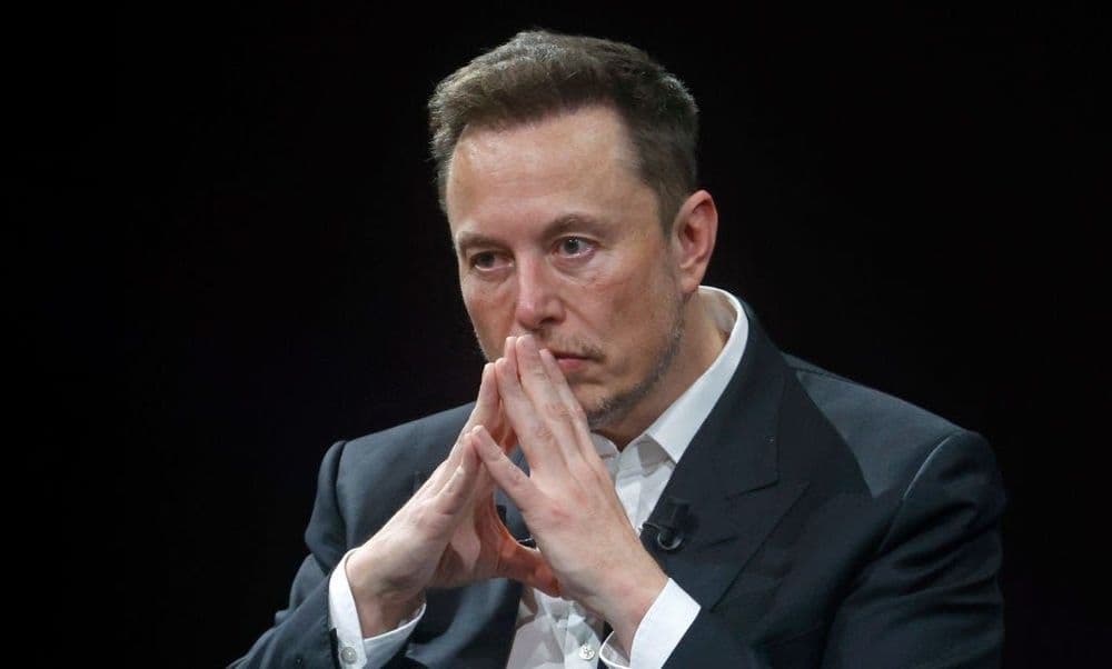 Elon Musk participa da conferência VivaTech em Paris, destacando inovações em tecnologia e planos para a Tesla. Reprodução: Business Insider