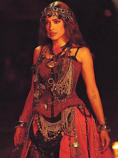 Anitta celebra nova fase do álbum em visual marcante. Reprodução: Oglobo