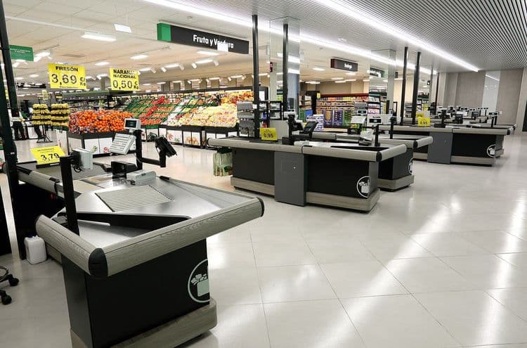 Mercadona destaca por oferecer salários até 72% acima do mínimo para colaboradores antigos.; Reprodução: Financial Times