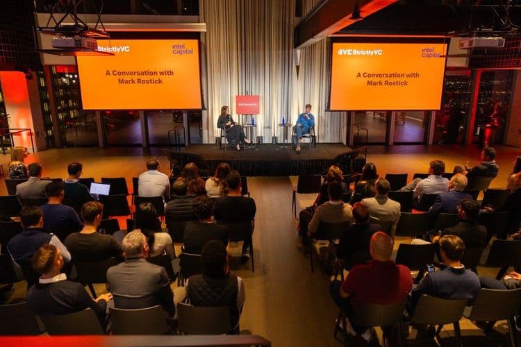 StrictlyVC discute o impulso de startups e venture capital na Europa com destaque para o Primeiro-Ministro da Grécia. Reprodução: TechCrunch