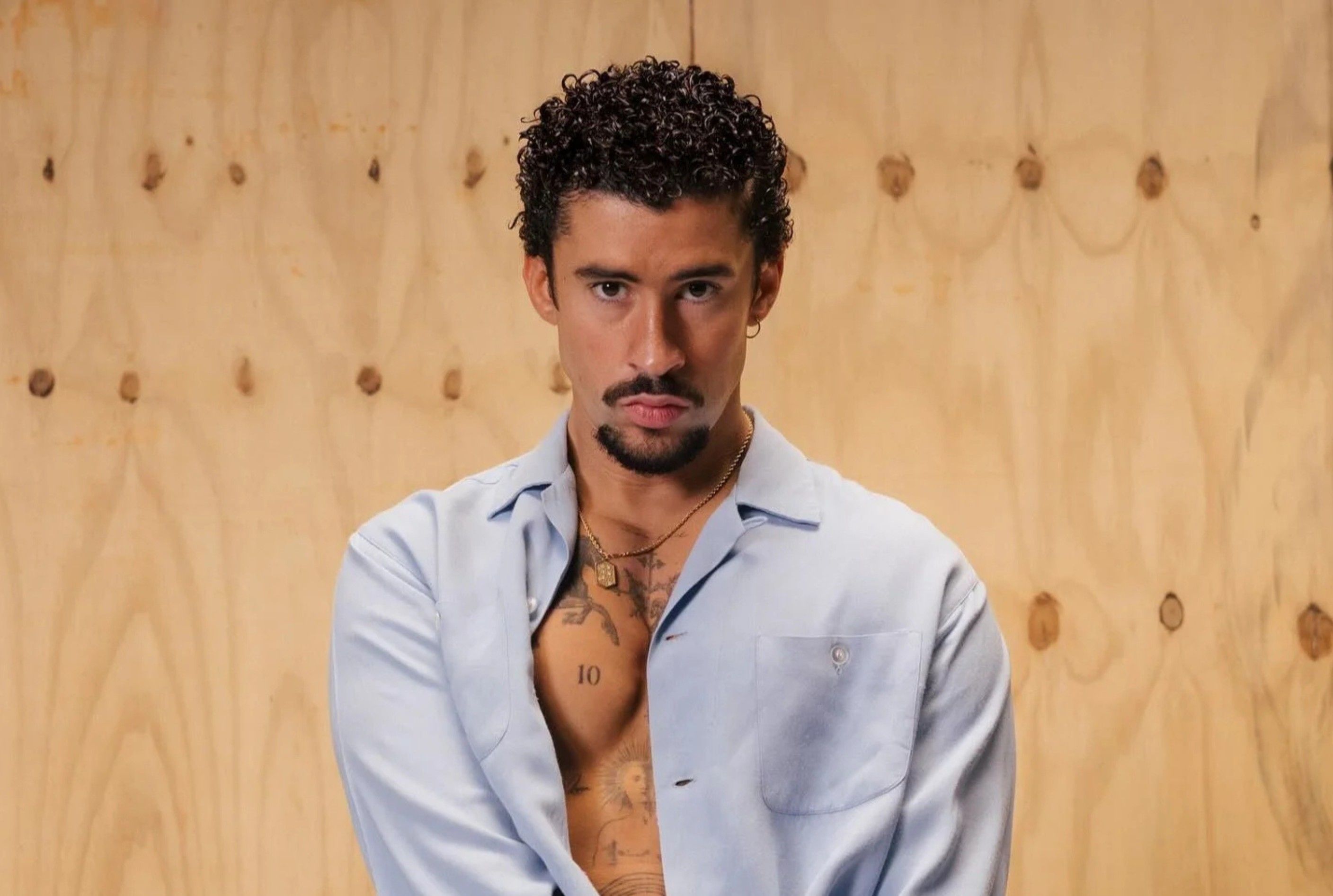 [Bad Bunny no intervalo do Super Bowl LX, com transmissão da TV Globo]. Reprodução: Gshow