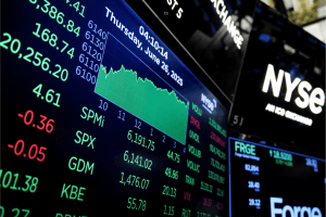 Futuros caem em Wall Street com investidor de olho em negociações sobre guerra no Irã - Foto: Infomoney