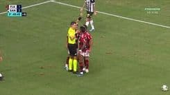Bruno Henrique, do Flamengo, é acusado de fraude esportiva após receber cartão em jogo contra o Santos.; Reprodução: ge