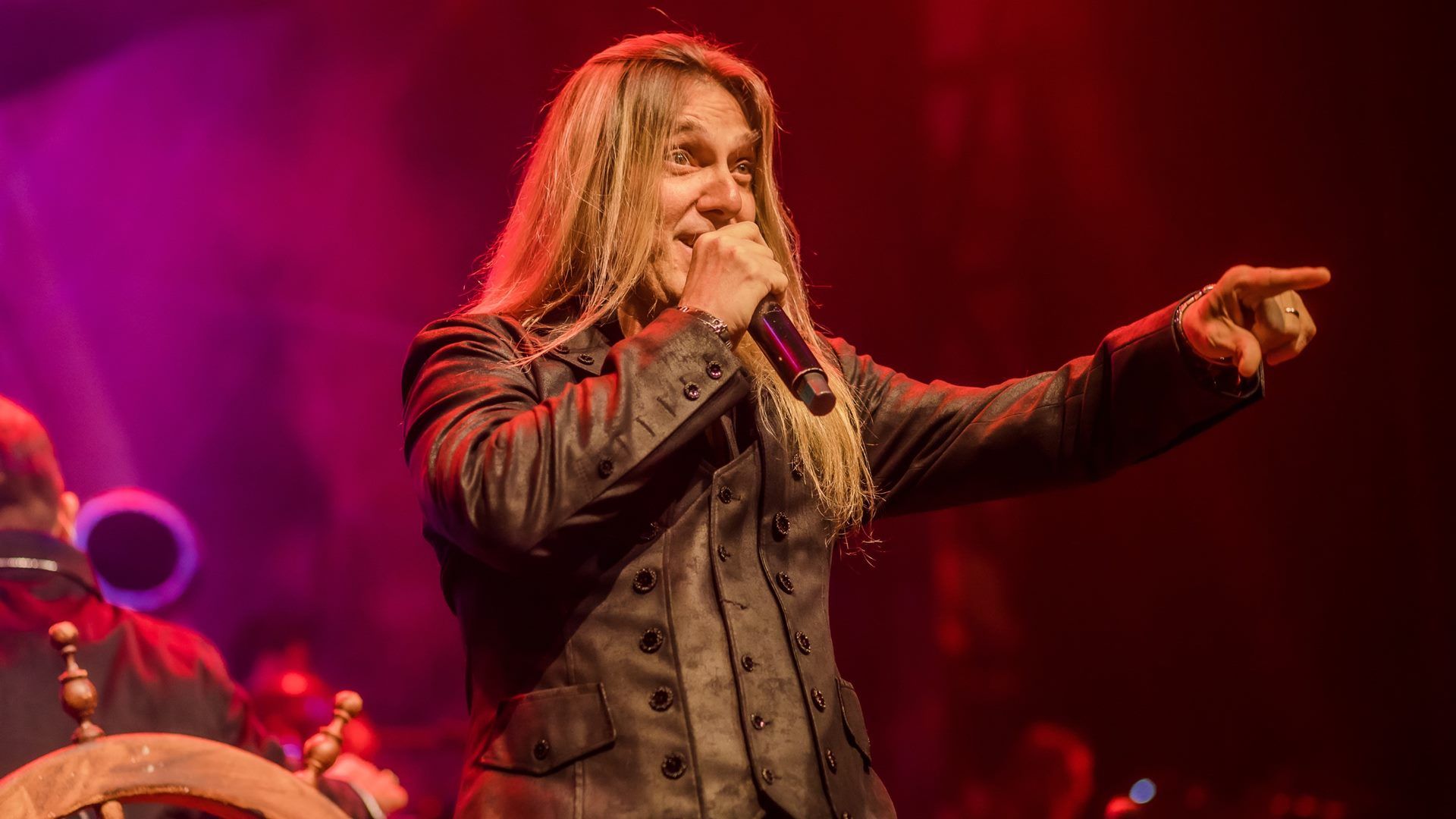 Edu Falaschi terá Rafael Bittencourt e Felipe Andreoli em show solo em SP - Foto: Rolling Stone Brasil